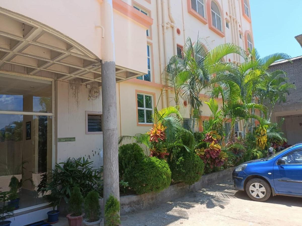 Goroomgo Silicon Residency Puri Near Sea Beach & Temple - Luxurious Room - Lift And Parking Facilities - Best Seller المظهر الخارجي الصورة
