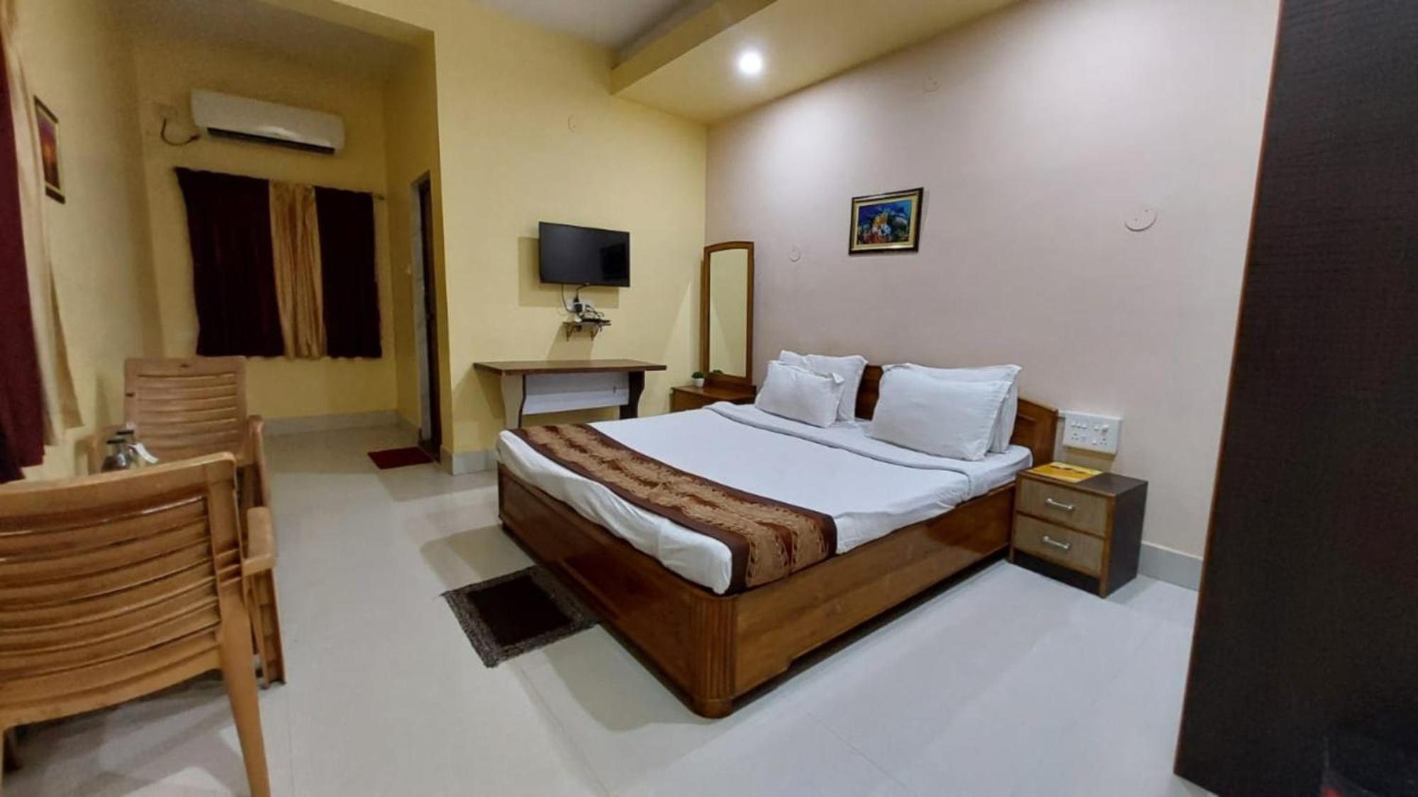 Goroomgo Silicon Residency Puri Near Sea Beach & Temple - Luxurious Room - Lift And Parking Facilities - Best Seller المظهر الخارجي الصورة
