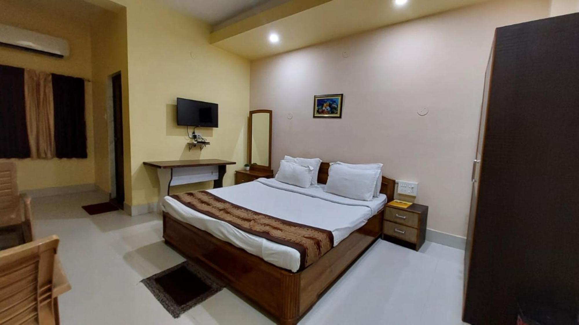 Goroomgo Silicon Residency Puri Near Sea Beach & Temple - Luxurious Room - Lift And Parking Facilities - Best Seller المظهر الخارجي الصورة