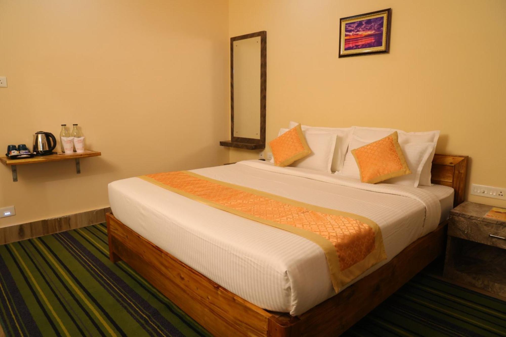 Goroomgo Silicon Residency Puri Near Sea Beach & Temple - Luxurious Room - Lift And Parking Facilities - Best Seller المظهر الخارجي الصورة