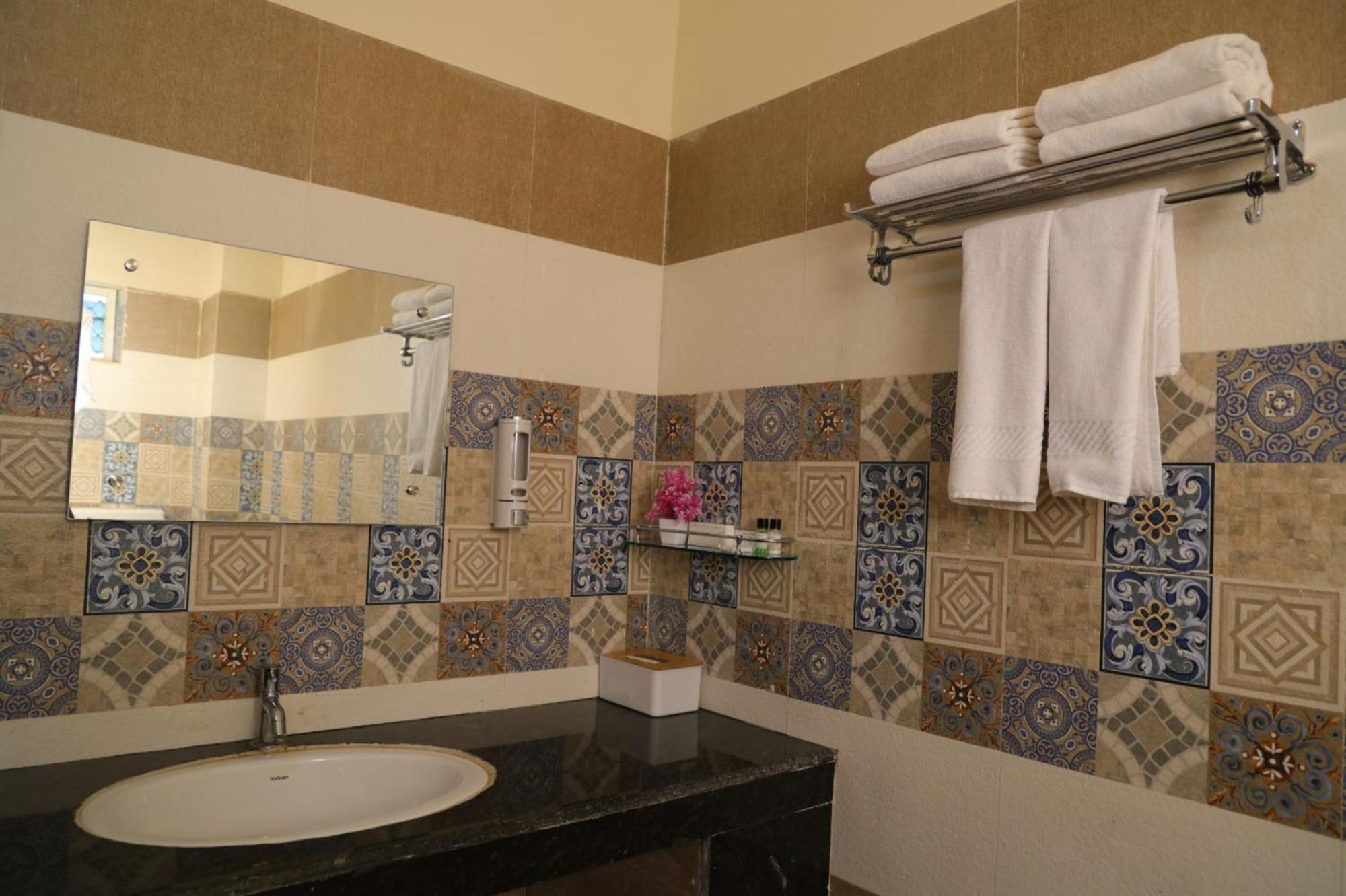 Goroomgo Silicon Residency Puri Near Sea Beach & Temple - Luxurious Room - Lift And Parking Facilities - Best Seller المظهر الخارجي الصورة