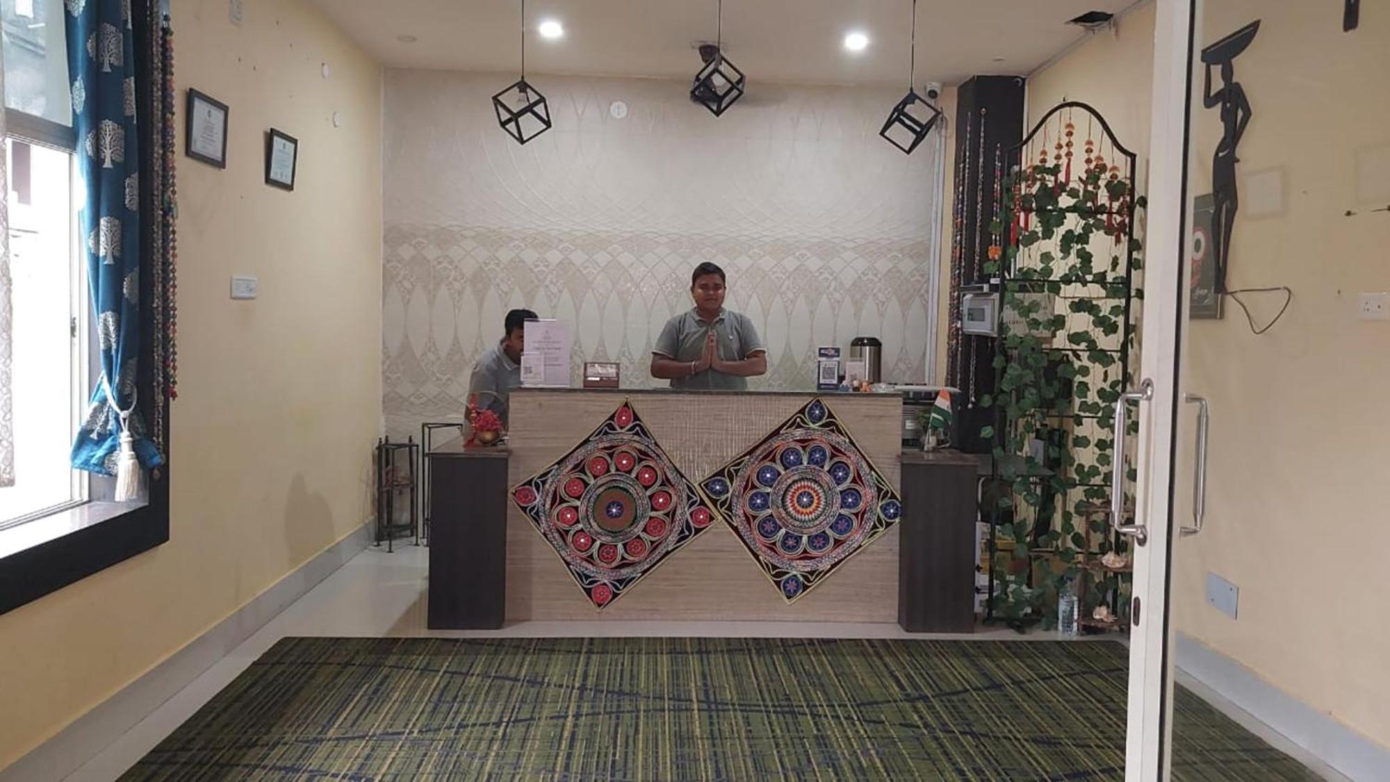 Goroomgo Silicon Residency Puri Near Sea Beach & Temple - Luxurious Room - Lift And Parking Facilities - Best Seller المظهر الخارجي الصورة